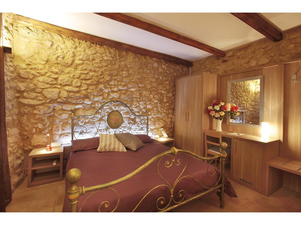 Residenze Portacastello Bed and Breakfast Isernia Eksteriør billede