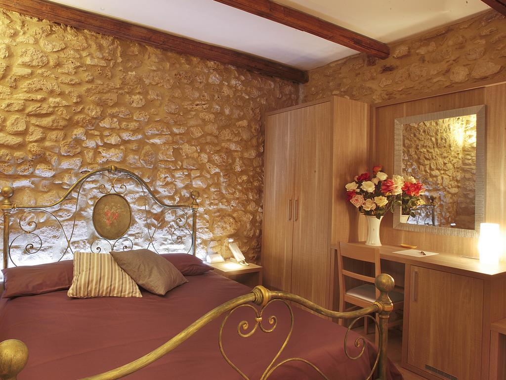 Residenze Portacastello Bed and Breakfast Isernia Eksteriør billede